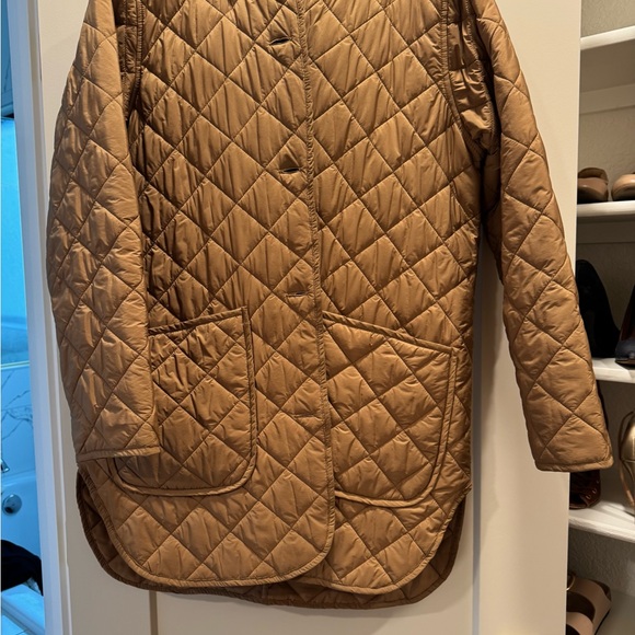 Old Navy Jackets & Blazers - OLD NAVY Quilted Beige neutral  Jacket